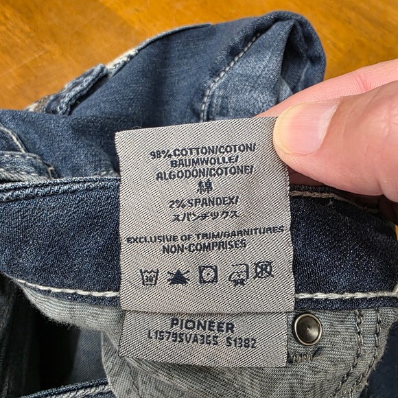 Silver‎ Pioneer Jeans Women's Boot Cut Dark Wash Denim Embellished Pockets 30/33 - Picture 10 of 14